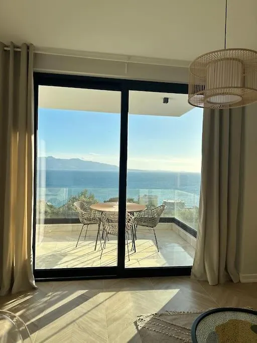 Victoria Apartment Sarandë